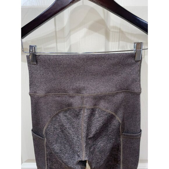 New Aerie High-Waisted  Cropped Leggings With Ribbed Texture & Pockets Size M - Picture 3 of 8
